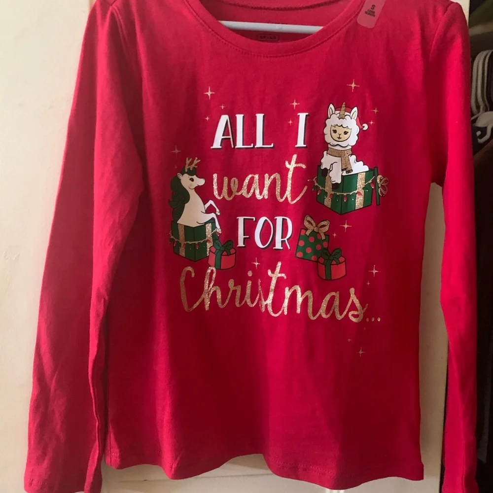 NWT The Children’s Place Long Sleeve Top  S
